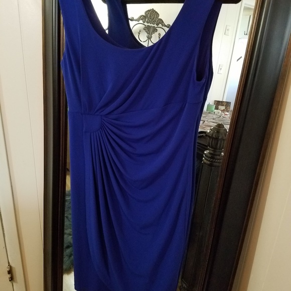 Dresses & Skirts - Dress
